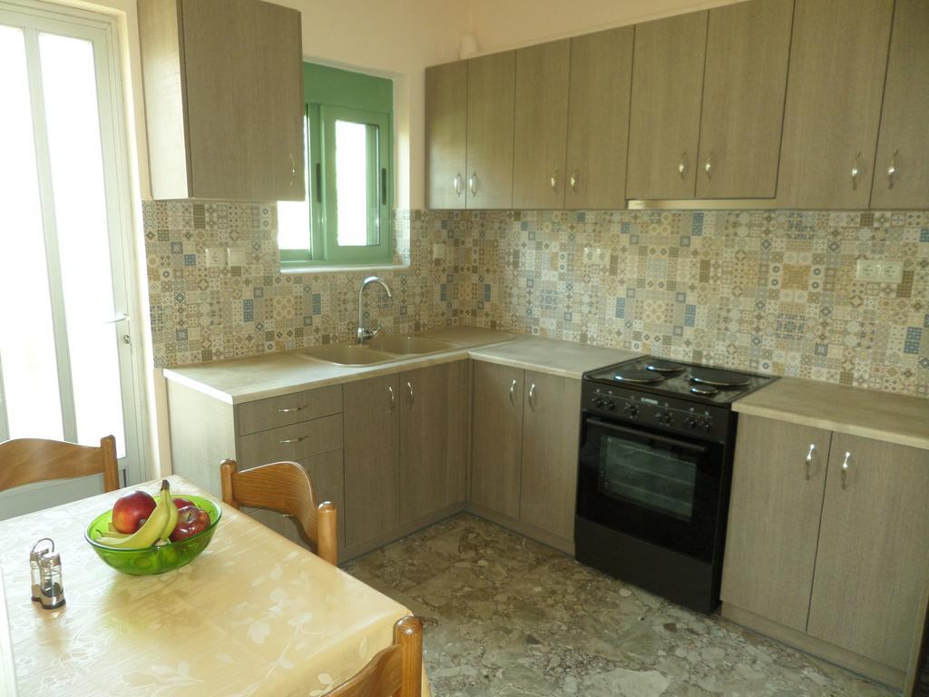 Stamoulis Apartments Αγία Ευφημία Εξωτερικό φωτογραφία