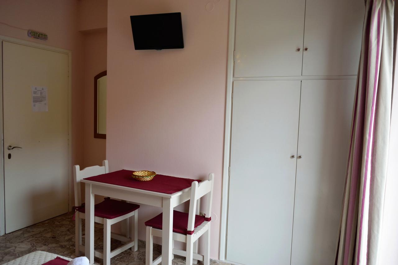 Stamoulis Apartments Αγία Ευφημία Εξωτερικό φωτογραφία