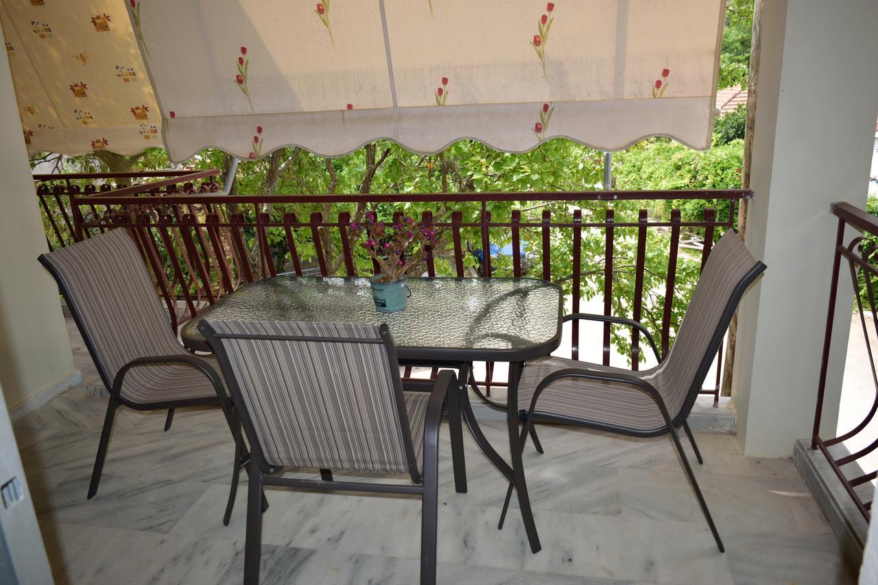 Stamoulis Apartments Αγία Ευφημία Εξωτερικό φωτογραφία